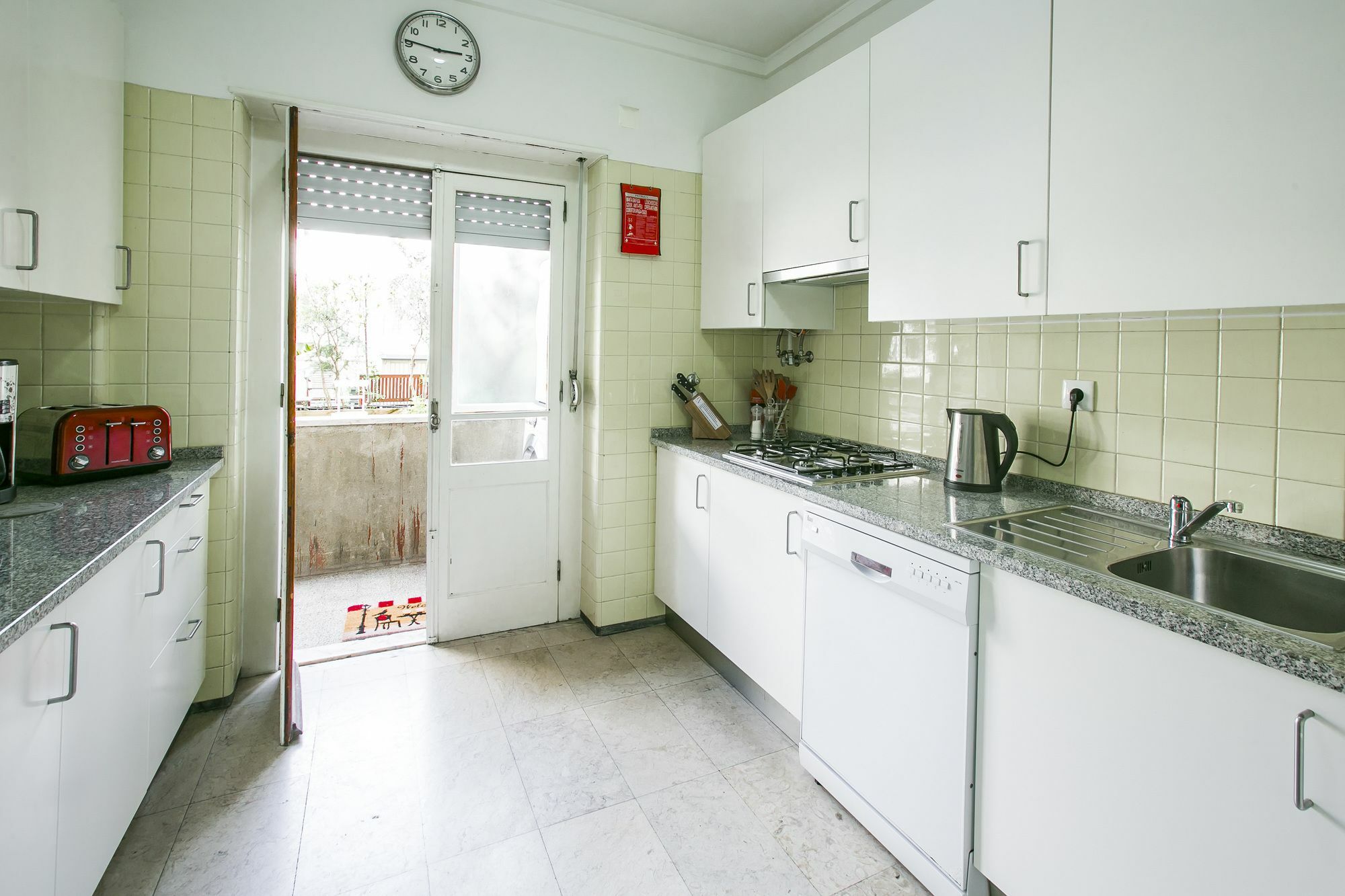 Lv Premier Apartments Anjos- Ar1 Lisbon Luaran gambar